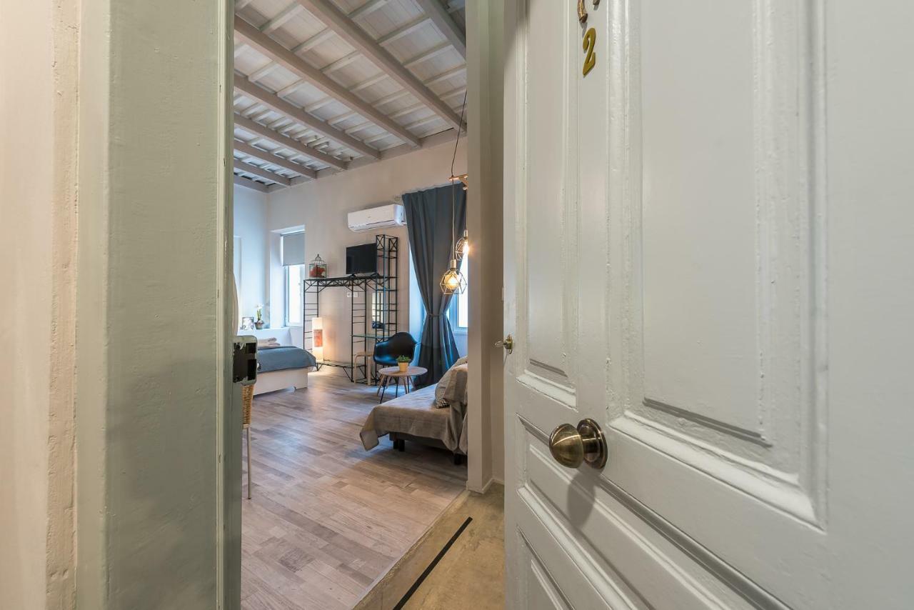 Διαμέρισμα Plaka Akrokeramo House #2 *